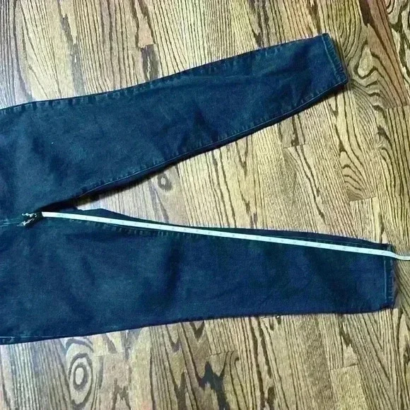 Good America Always Fits size 14-18 skinny leg. Black Denim - Picture 5 of 7